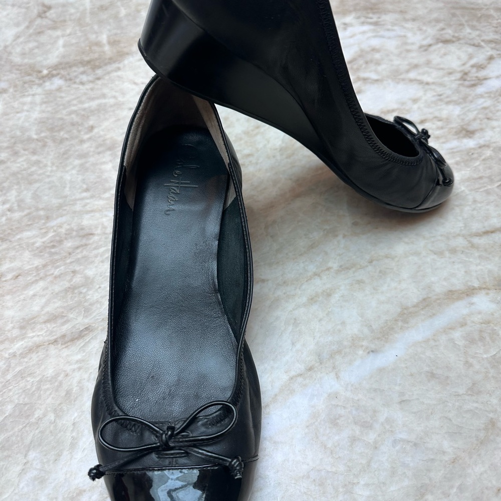 Cole Haan Nike Air sole wedge shoes. Size 8. - Picture 2 of 10